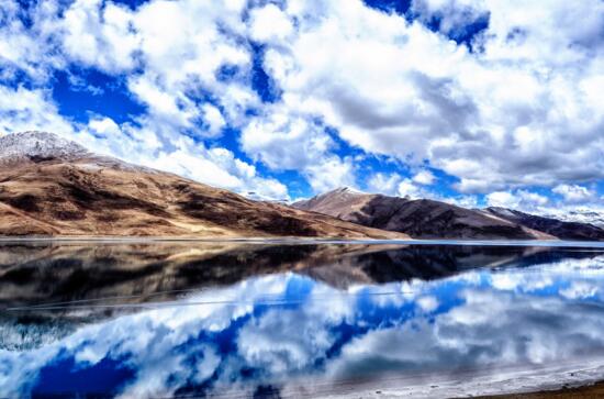 十大世界上最美的地方,罗平油菜花田上榜(美到窒息)